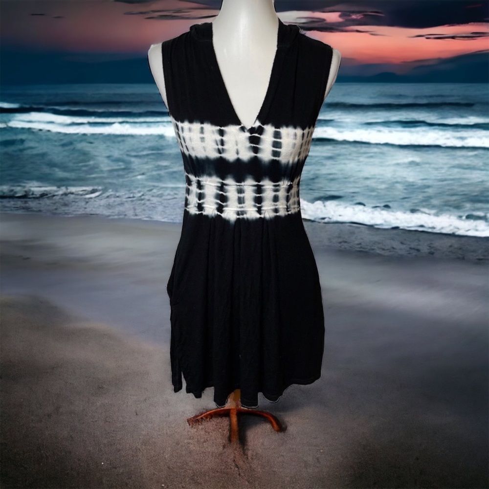 Kenneth Cole Reaction Black Hooded Tie-Dye Dress with Pockets